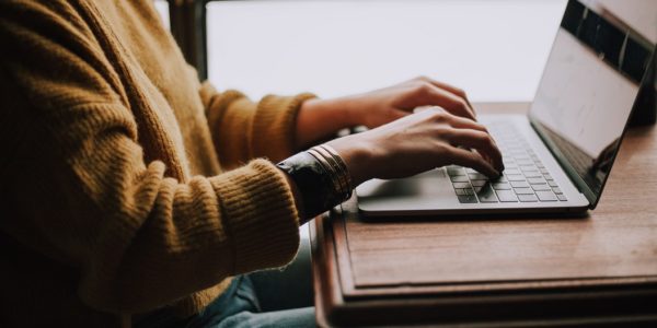 Christin Hume MfB1B1s4sMc Unsplash