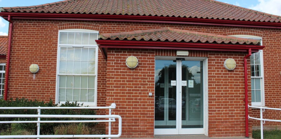St Elizabeth Hospice and East Coast Community Healthcare extend support